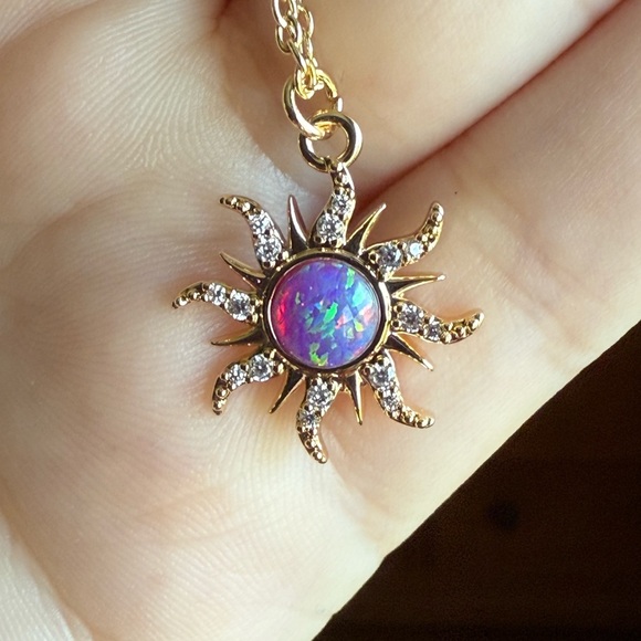 Tangled Inspired Jewelry Set - Picture 5 of 7